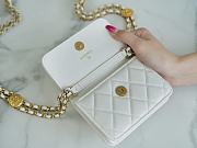 Chanel WOC Mini White Size 9 × 12.3 × 3.2 cm - 4
