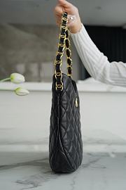 Chanel Hobo Black Bag Size 26 × 30 × 7 cm - 4
