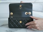 Chanel Chain Cover Mobile Phone Bag Green Size 10 x 17.2 x 3.3 cm - 3