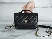 Chanel Mini Messenger Bag Black Size 15 x 10.5 x 5 cm - 1