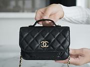 Chanel Mini Messenger Bag Black Size 15 x 10.5 x 5 cm - 4