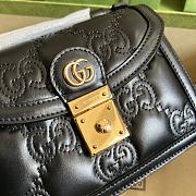 Gucci Matelassé Leather Small Handbag Black Size 18 x 13 x 6.5 cm - 2