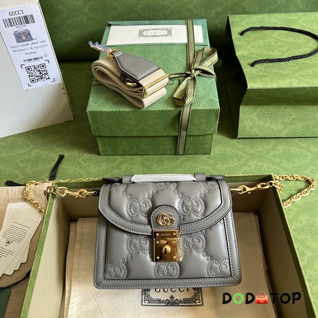 Gucci Matelassé Leather Small Handbag Grey Size 18 x 13 x 6.5 cm - 1