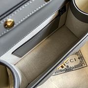 Gucci Matelassé Leather Small Handbag Grey Size 18 x 13 x 6.5 cm - 5