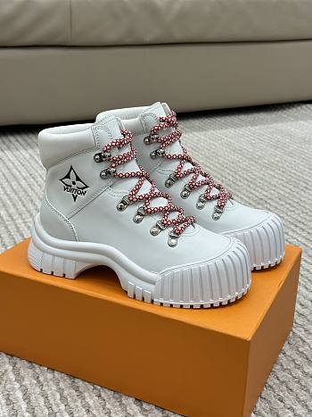 Lv Ruby New Lace-Up Ankle Boots White