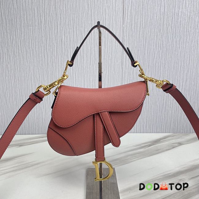 Dior Saddle Bag With Strap Small Pink Size 19.5 x 16 x 6.5 cm - 1