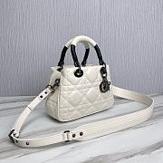 Dior Shoulder Bag White Size 25 x 17 x 9 cm - 3