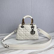 Dior Shoulder Bag White 01 Size 25 x 17 x 9 cm - 1
