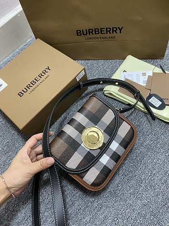 Burberry Crossbody Bag Size 19 x 6 x 16 cm