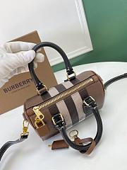 Burberry Bowling Bag Size 18.5 x 11 x 12 cm - 3