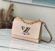 Louis Vuitton Twist Medium Handbag Size 23 x 17 x 9.5 cm - 1