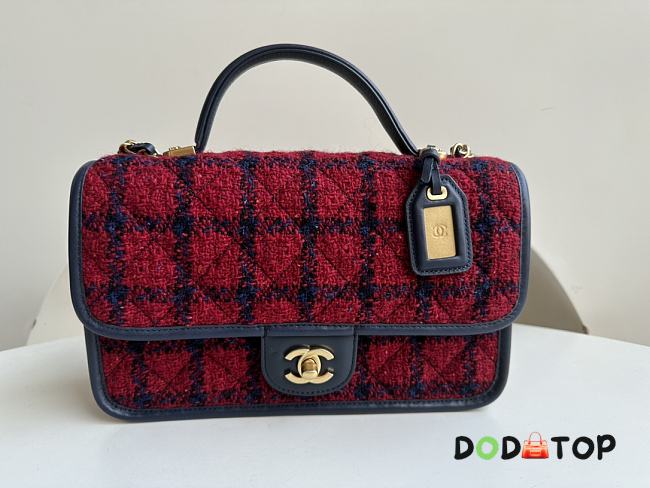 Chanel Small Retro Bag Red Size 25 x 21.5 x 7 cm - 1