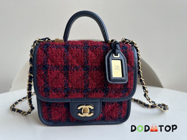 Chanel Small Retro Bag Red Size 17 x 20.5 x 6 cm - 1