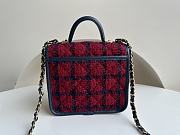 Chanel Small Retro Bag Red Size 17 x 20.5 x 6 cm - 4