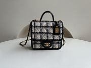 Chanel Small Retro Bag Size 17 x 20.5 x 6 cm - 6