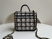 Chanel Small Retro Bag Size 17 x 20.5 x 6 cm - 3