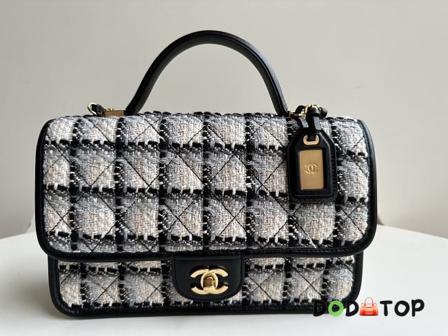Chanel Small Retro Bag Size 25 x 21.5 x 7 cm - 1