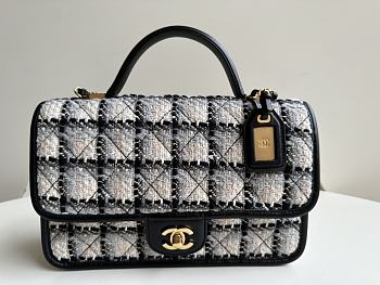 Chanel Small Retro Bag Size 25 x 21.5 x 7 cm
