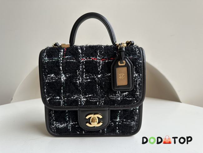 Chanel Small Retro Bag Black Size 17 x 20.5 x 6 cm - 1