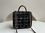 Chanel Small Retro Bag Black Size 17 x 20.5 x 6 cm - 5
