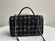 Chanel Small Retro Bag Black Size 25 x 21.5 x 7 cm - 5