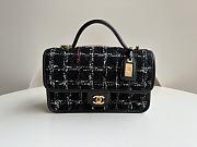 Chanel Small Retro Bag Black Size 25 x 21.5 x 7 cm - 2