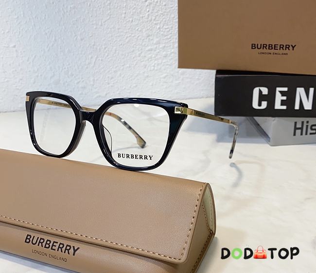 Burberry Glasses 01 - 1