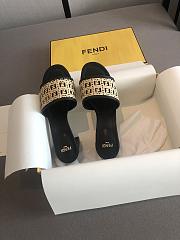 Fendi Shoes 09 - 3
