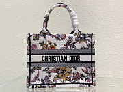Dior Book Tote Bag Size 26.5 x 21 x 14 cm - 1