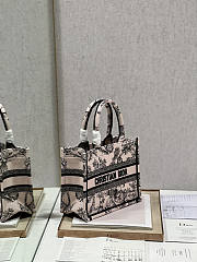 Dior Book Tote Bag 01 Size 26.5 x 21 x 14 cm - 4