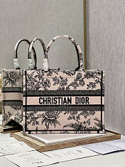 Dior Book Tote Bag Medium 01 Size 36 x 27.5 x 16.5 cm - 1