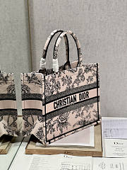Dior Book Tote Bag Medium 01 Size 36 x 27.5 x 16.5 cm - 6