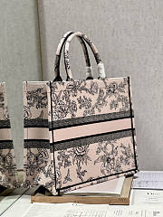 Dior Book Tote Bag Large 01 Size 42 x 35 x 18.5 cm - 6