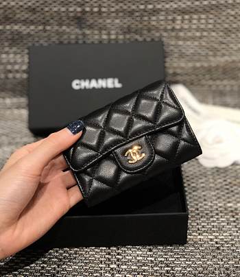 Chanel Classic Wallet Size 7.5 x 11.2 cm