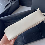 YSL Lou Camera Bag Cream Size 23 x 16 x 6 cm - 4