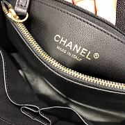 Chanel Coco Handle Black Gold Hardware Size 18x29x12 cm - 3