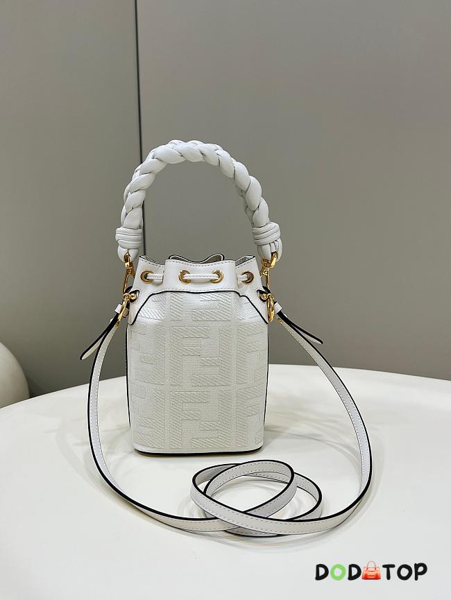 Fendi Mini Bucket Bag White Size 12×18×10 cm - 1