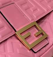 Fendi Flip Crossbody Handbag Pink Size 32 x 5 x 16 cm - 4