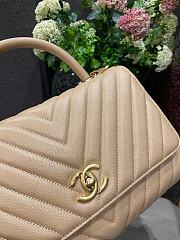 Chanel Coco Cheveron Beige Gold Hardware Size 18×29×12 cm - 2
