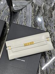 YSL Manhattan Clutch White Size 31x14x3 cm - 2