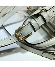 Gucci GG Marmont Top-Handle Tote Bag White Size 35 x 28 x 14 cm - 6