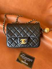 Chanel Flap Bag Mini Black Size 17 cm - 5