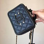 Chanel Vanity Case Black Size 17 x 13 x 7 cm - 6