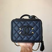Chanel Vanity Case Black Size 17 x 13 x 7 cm - 3