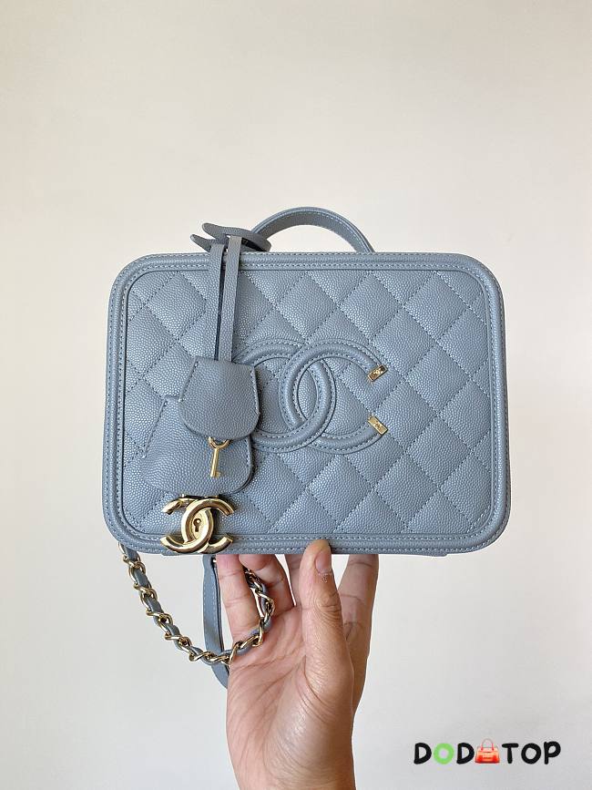 Chanel Vanity Case  Size 21 x 16 x 8 cm - 1