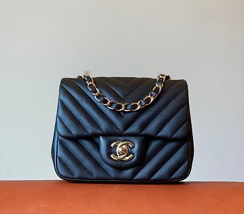 Chanel Flap Bag Lambskin Mini Black Size 17 cm
