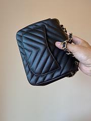 Chanel Flap Bag Lambskin Mini Black Size 17 cm - 2