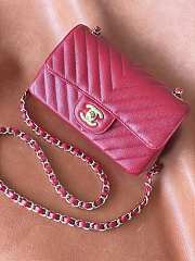 Chanel V Flap Bag Caviar Red Size 20 cm - 5