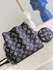 Louis Vuitton Bella Mahina Leather Handbag M21096 Size 19 x 22 x 14 cm - 3