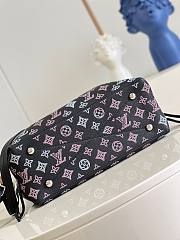 Louis Vuitton Bella Tote Mahina Leather Handbag M59200 Size 32 x 23 x 13 cm - 5